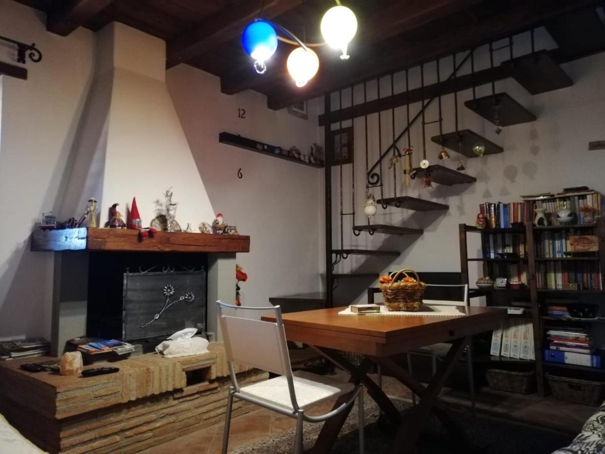 Il Caminetto Lejlighed Pratovecchio Eksteriør billede